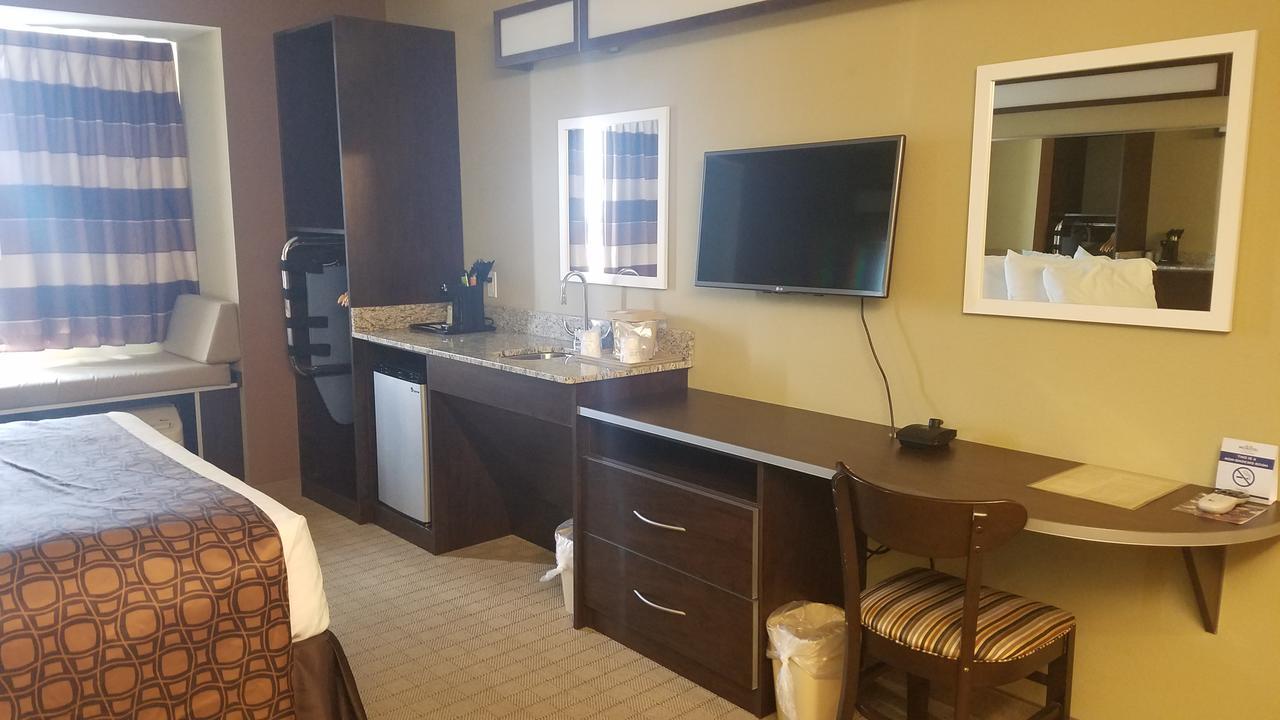 שלביוויל Microtel Inn & Suites By Wyndham מראה חיצוני תמונה
